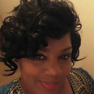 Meet your Posher, Lillian